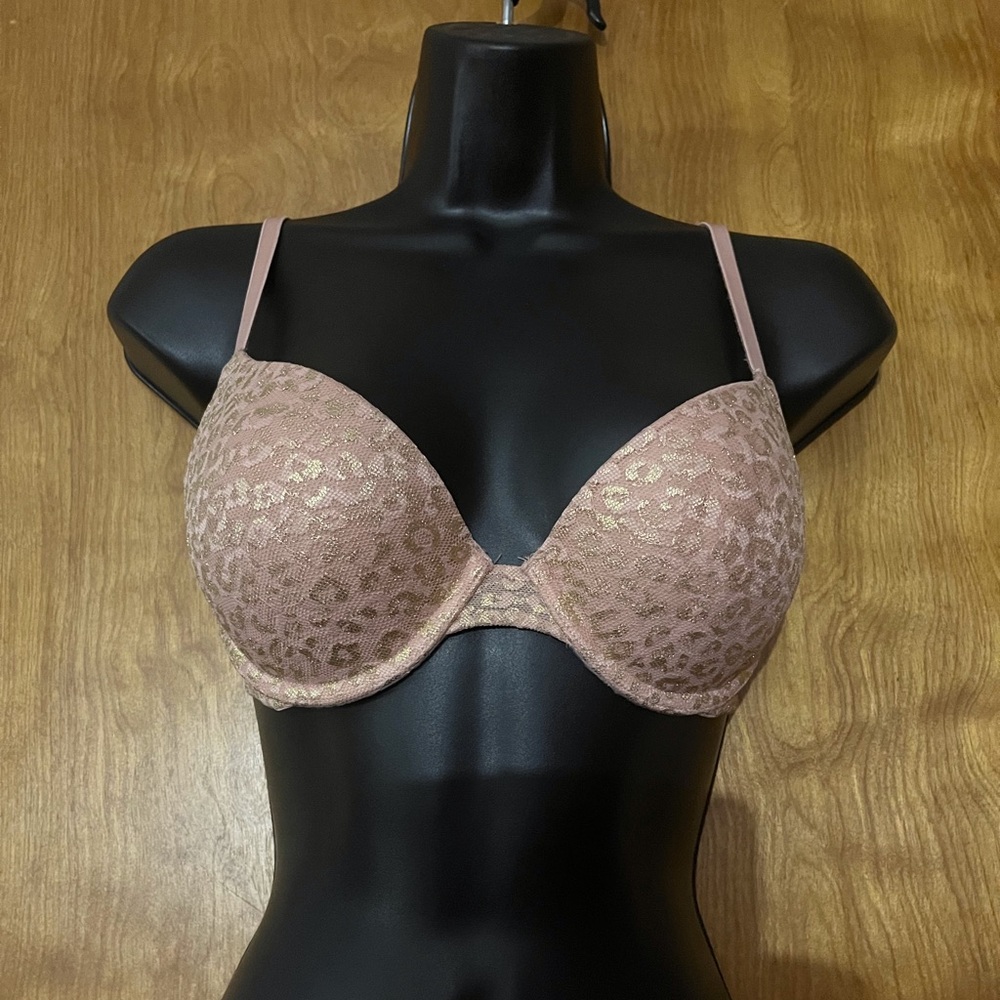 ⭐️6/$55⭐️ Victoria’s Secret PINK Wear Everywhere Push-Up Bra